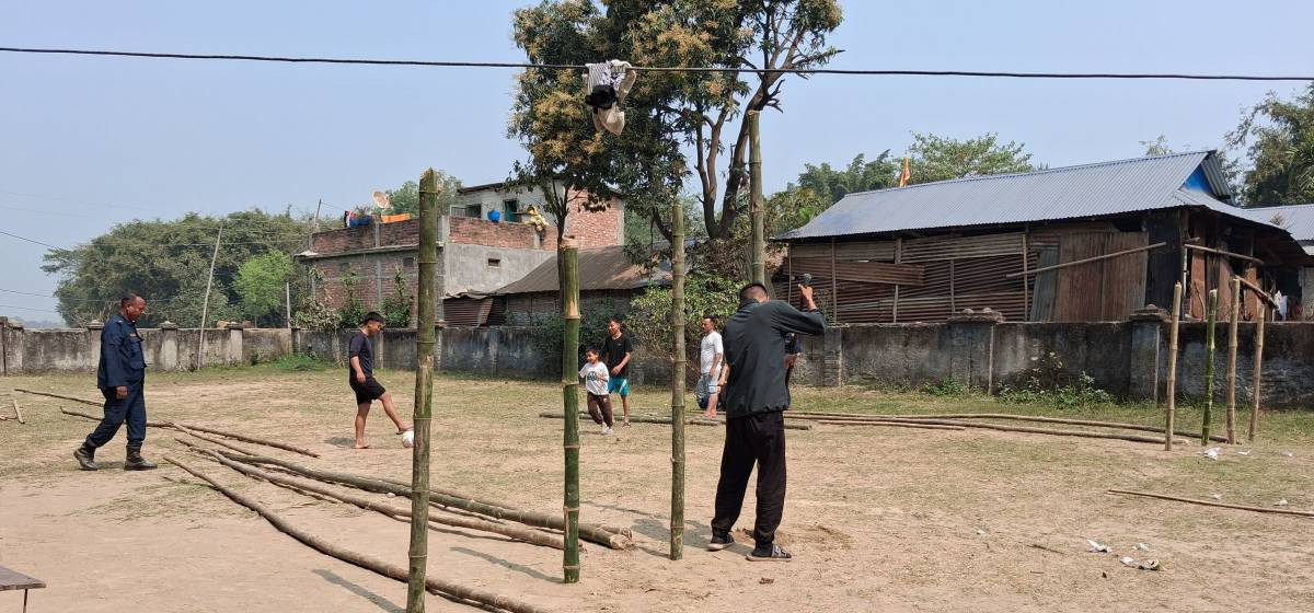 निर्वाचनमा खटिने कर्मचारीलाई आयोगको निर्देशन: दलको प्रचार नगर्नू, स्वीकृतिविना विदेश नजानू