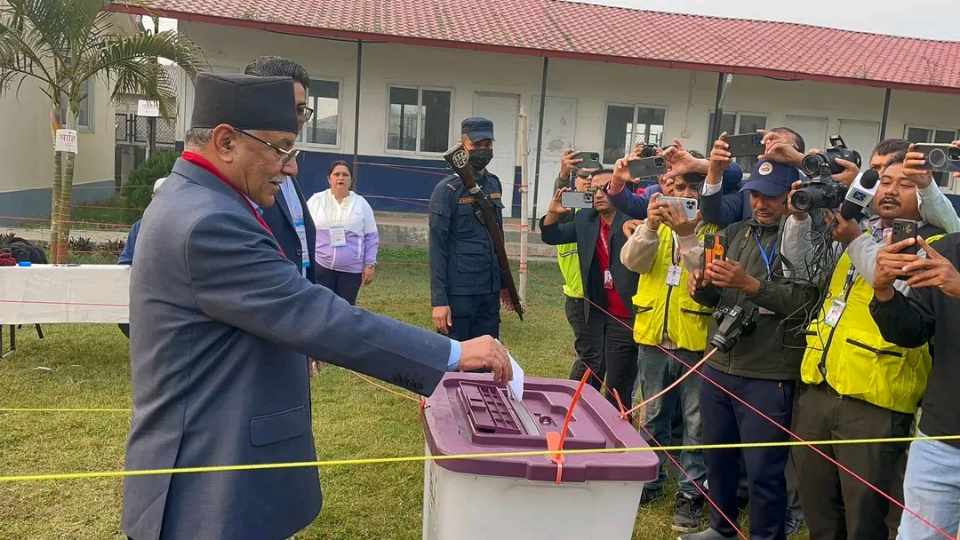 नेकपाले खाता खोल्यो,रुकुम (पूर्व) बाट  प्रचण्ड विजयी