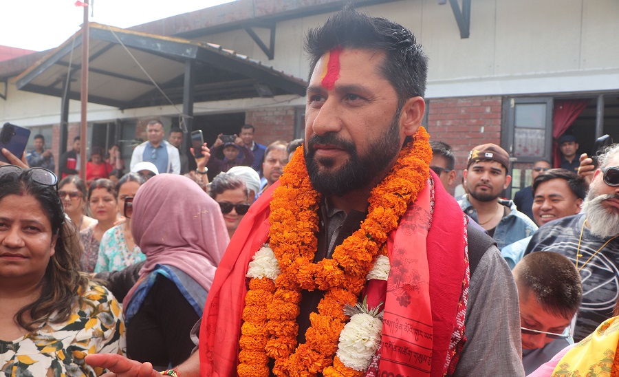 जनभावनाअनुसार काम गर्छौं, फरक मतको सम्मान गर्छौं : रवि लामिछाने